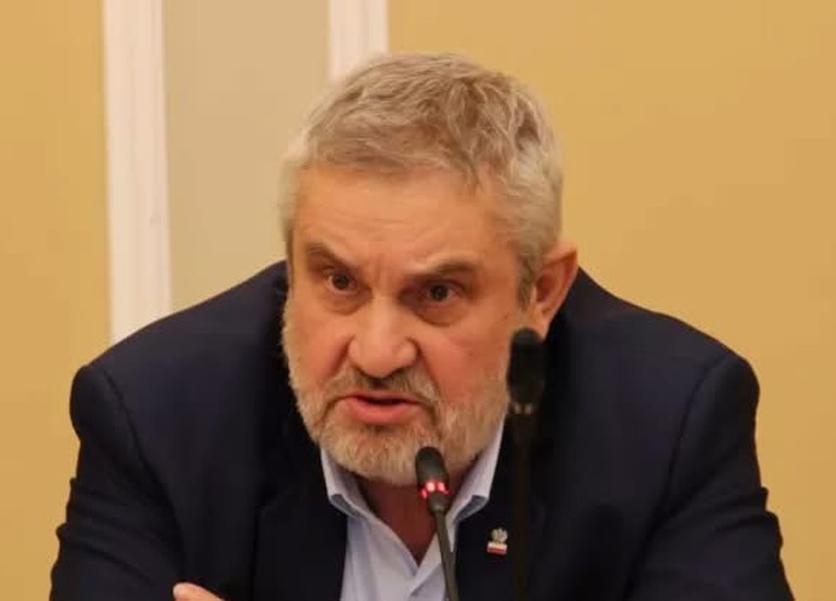 Prezydent Nawrocki wetuje kontrowersyjną ustawę! Co dalej z rolnikami?