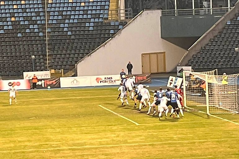 Zawisza wygrał i wrócił na fotel lidera