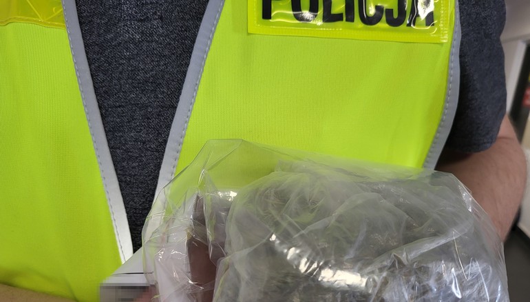 Zaskakujący finał patrolu na osiedlu Południe – 61 gramów marihuany u 17-latka!