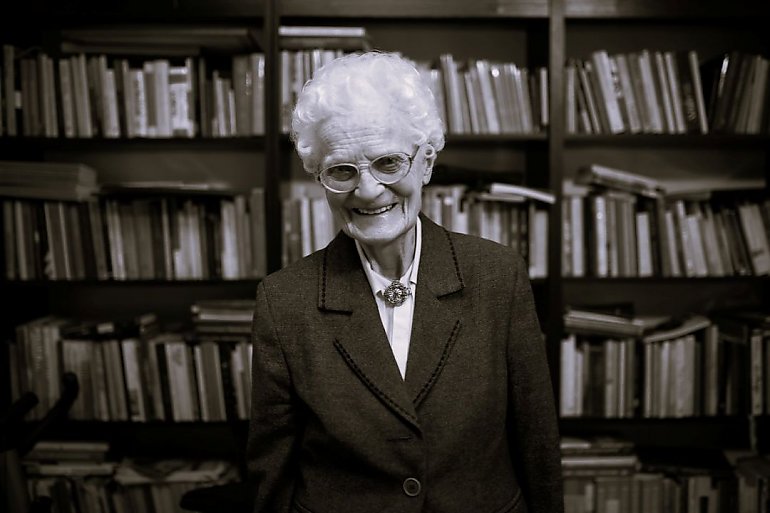 Nie żyje dr Cecylia Iwaniszewska, astronomka, ceniona wykładowczyni UMK, społeczniczka i popularyzatorka astronomii