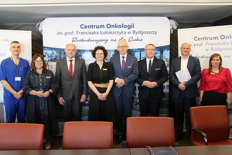 300 milionów na rozwój onkologii w Bydgoszczy. Centrum Onkologii realizuje plany