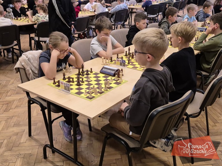 Szachowy triumf w Chełmży! Kto zdobył złote medale? [GALERIA ZDJĘĆ]