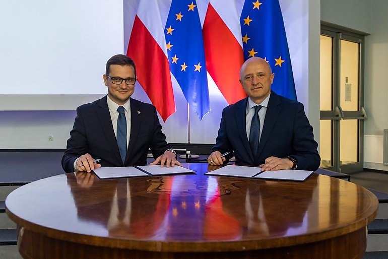 Kujawsko-Pomorskie stawia na bezpieczeństwo. Nowa inicjatywa połączy firmy, uczelnie i wojsko