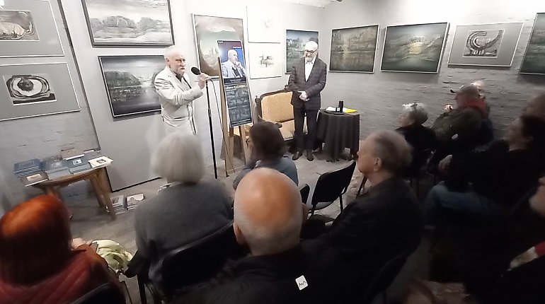 W Galerii Autorskiej spotkały się poezja i pejzaże wyobraźni
