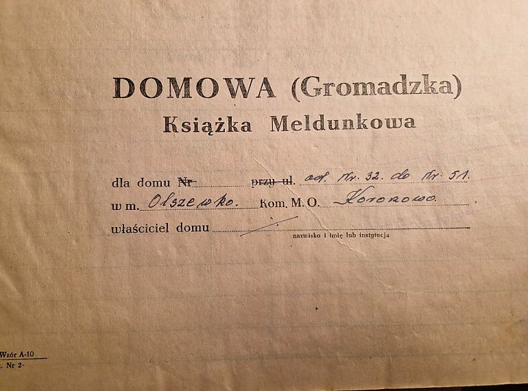 Księga zalanej wsi i inne historie! Archiwalne dokumenty trafiły z Koronowa do Bydgoszczy