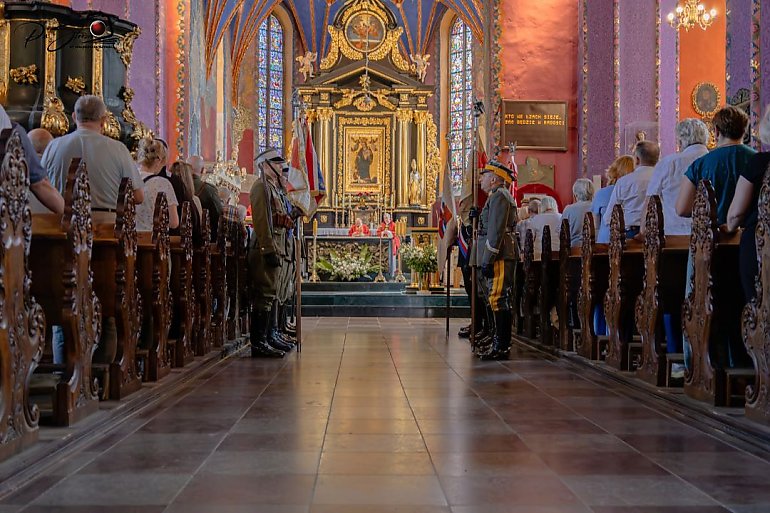 Historia ożyła na ulicach Bydgoszczy. Za nami Święto 16/2. Pułku Ułanów Wielkopolskich