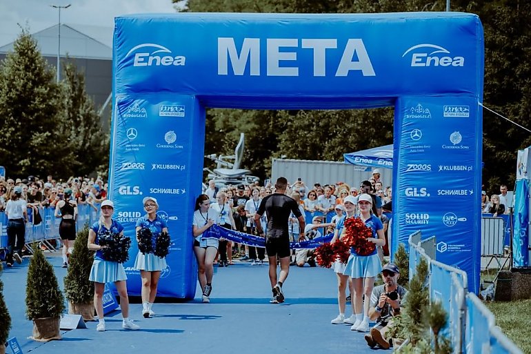 [OKIEM TYGODNIKA] Run, Bydgoszcz, run – biegiem po zdrowie, marszem po rozsądek