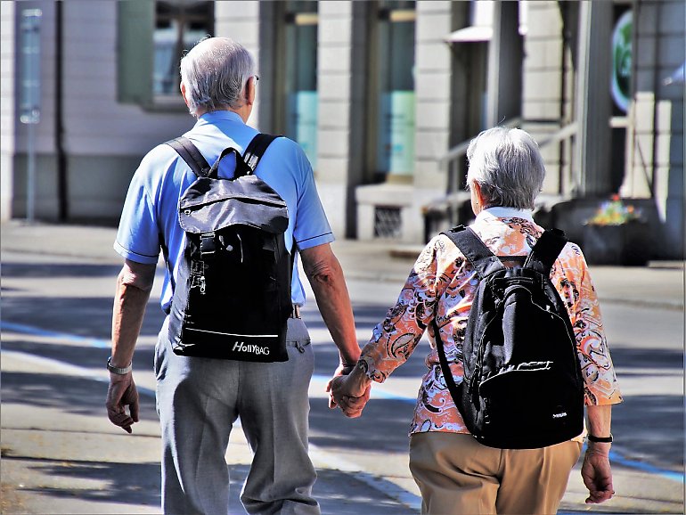 Seniorzy mogą być „aktywni mimo wszystko”. Cykl zajęć z Alwernią